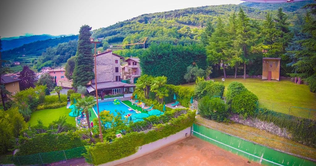 Residence Concaverde Pomarolo Exterior photo